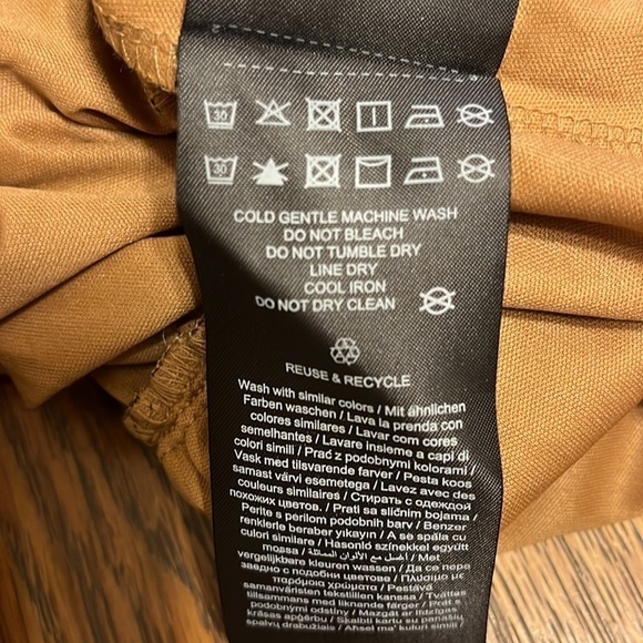 Vero Moda animal print dress flounce on bottom lined sheer sleeves sz M - Picture 12 of 12